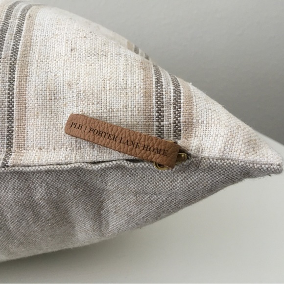 High Quality Designer Linen Pillow Cover Neutral Stripe with Gold Zip Closure - Picture 3 of 5